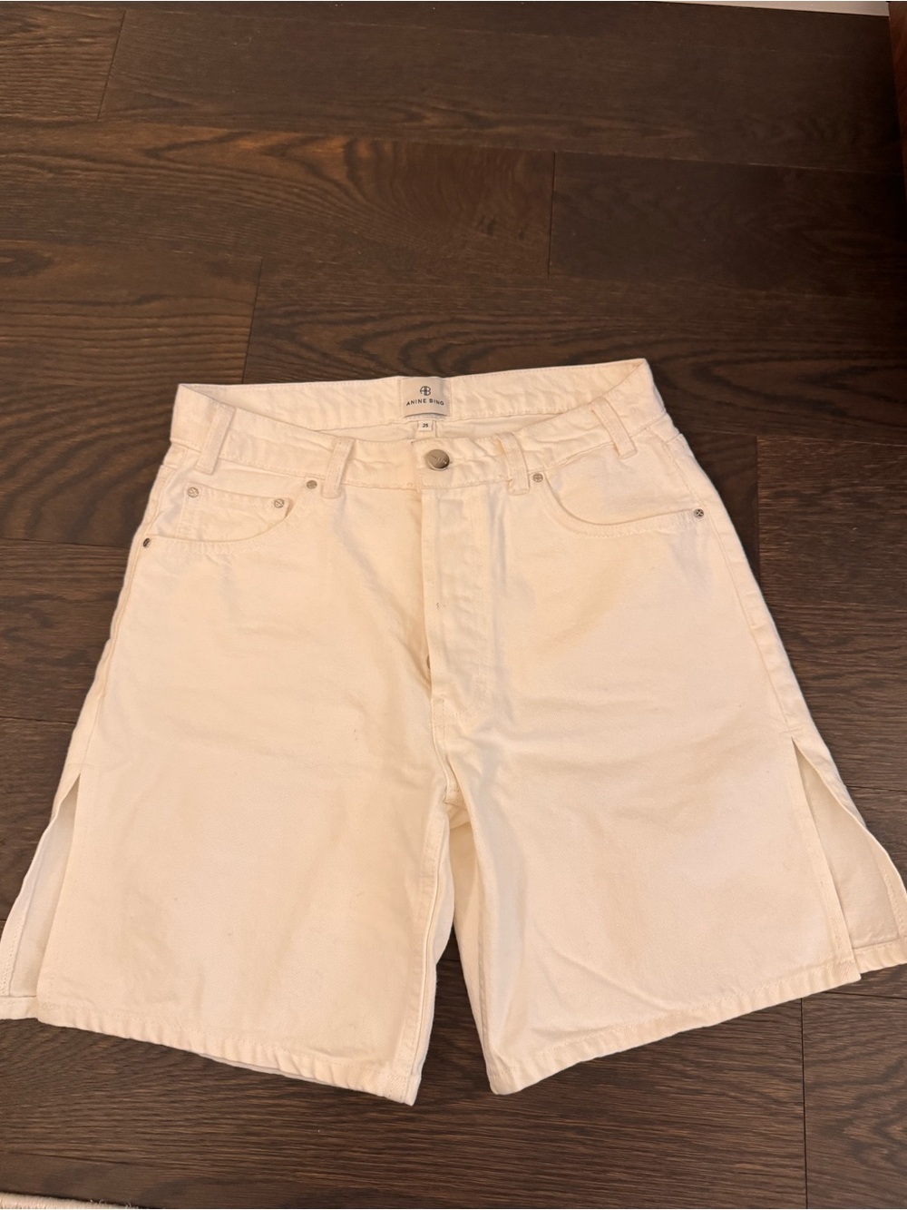 Anine bing white jean shorts size 25 good condition